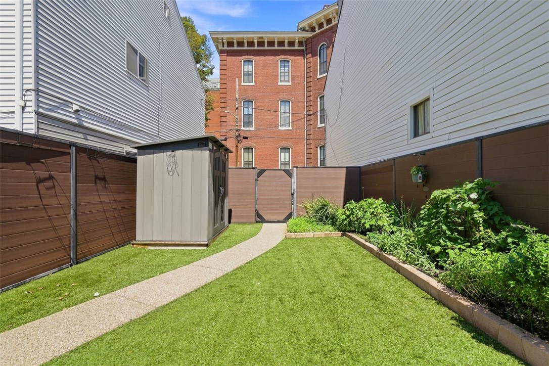2413 Jane Street