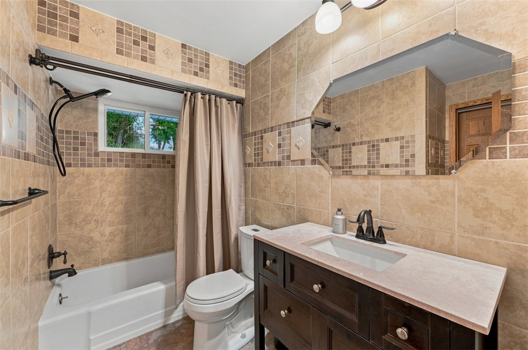 107 Joan Dr