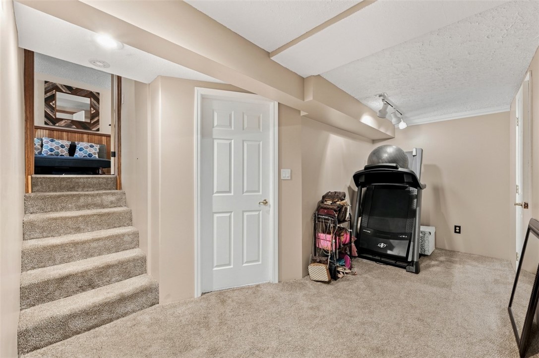 107 Joan Dr
