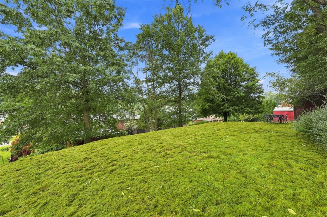 107 Joan Dr