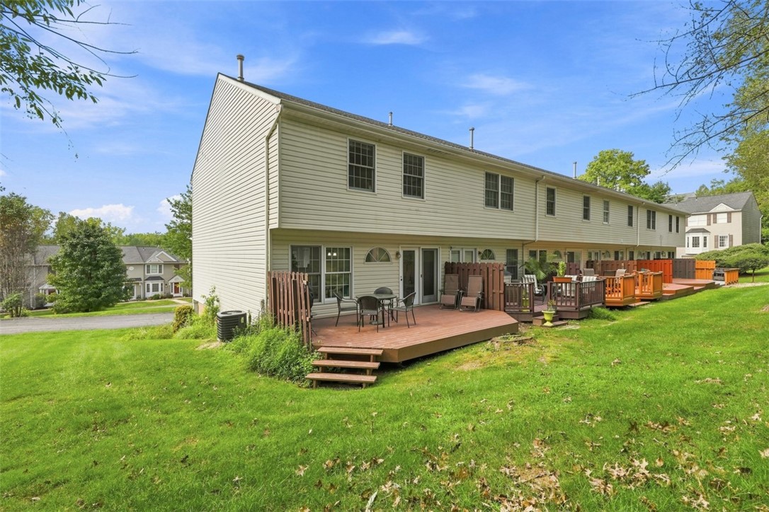 475 Cherryhill Dr