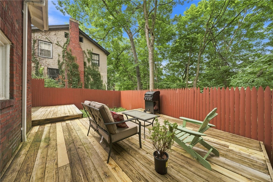 226 Garland St