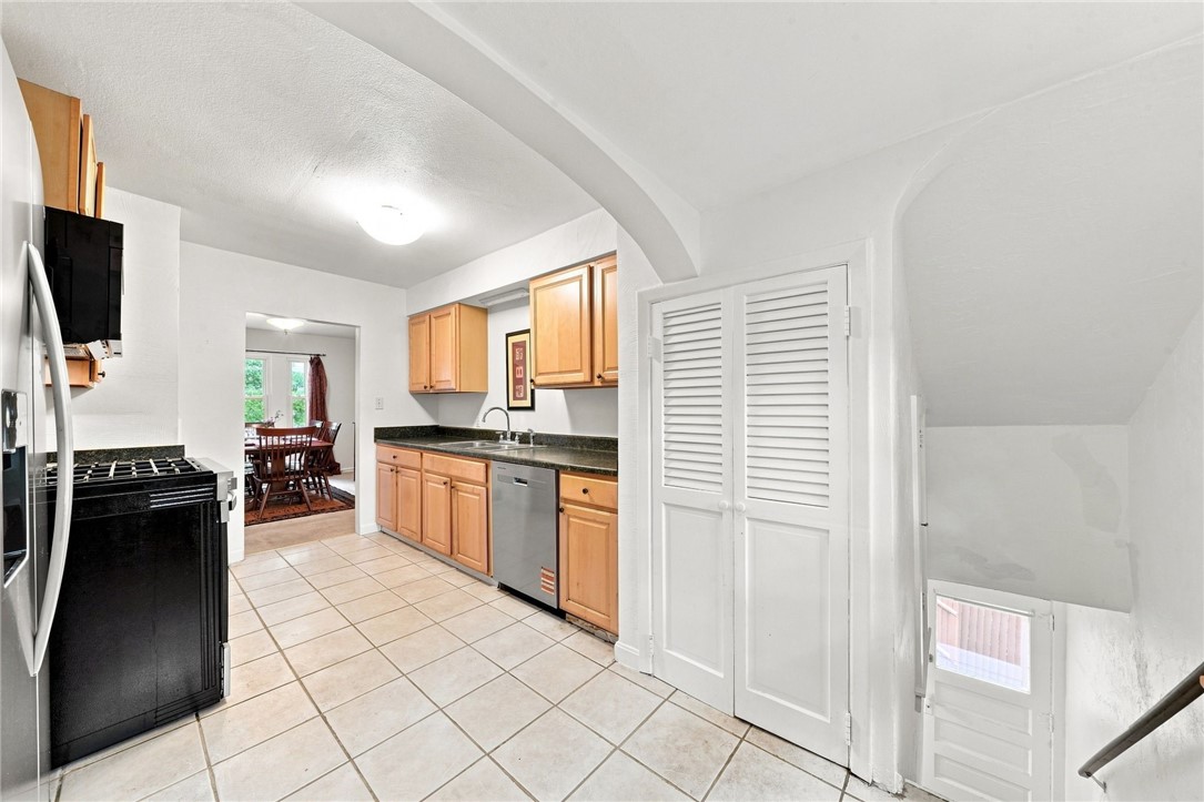 226 Garland St