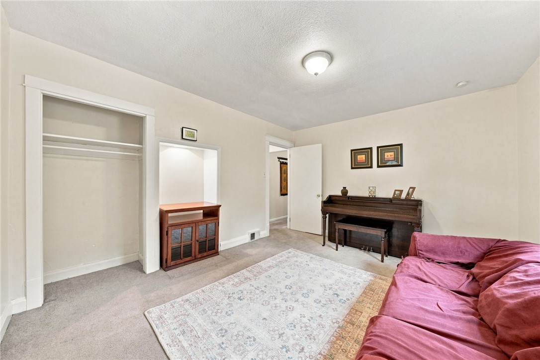 226 Garland St
