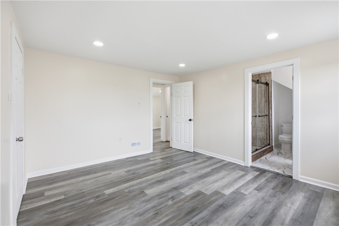 425 Peterson St