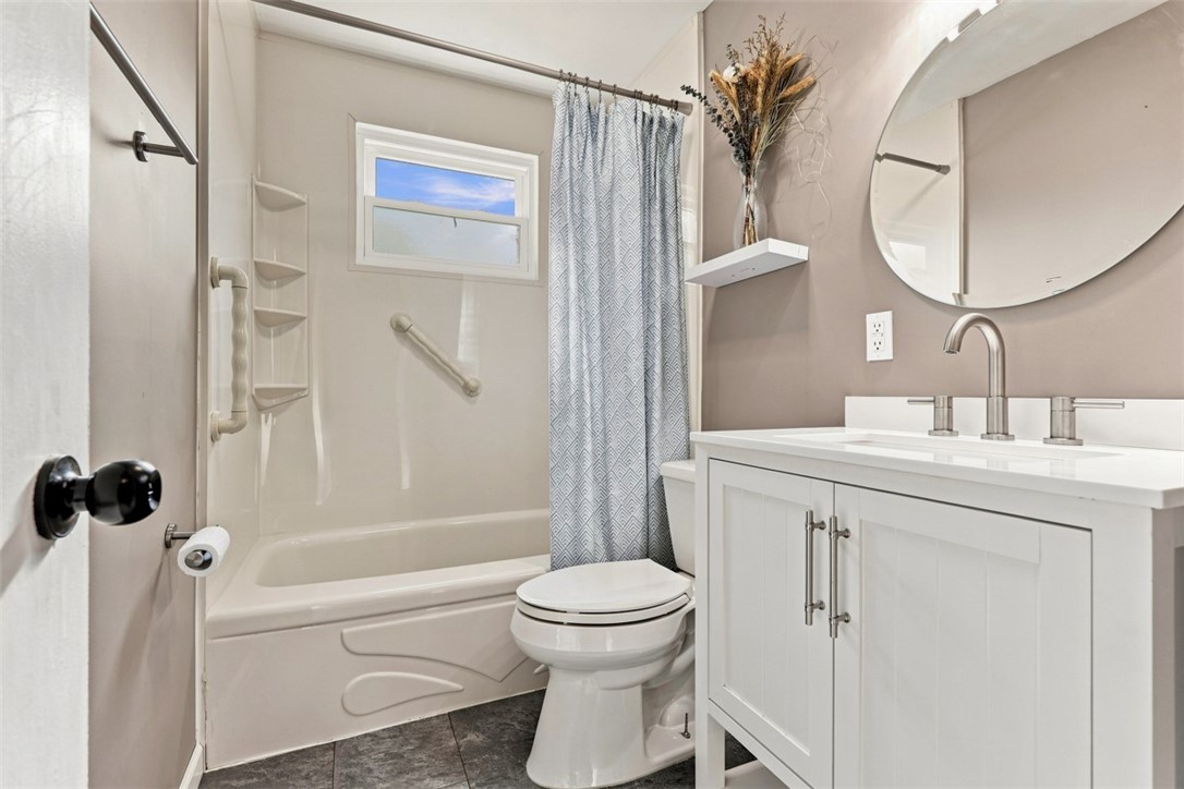 553 Meadowvale Dr