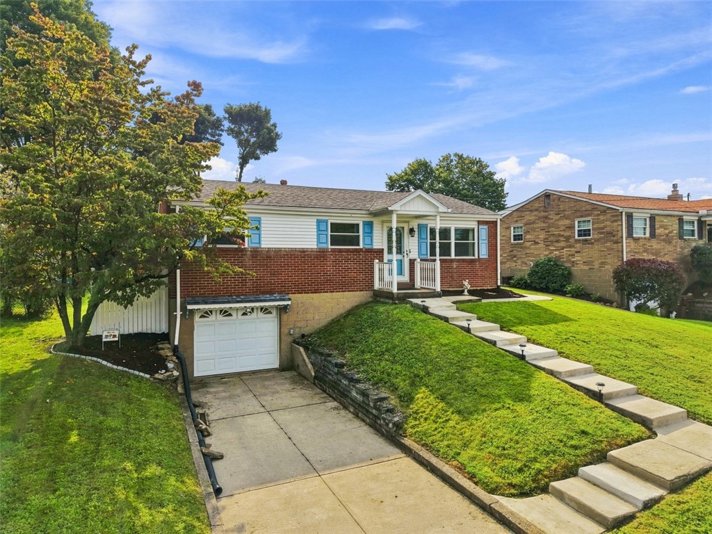 553 Meadowvale Dr