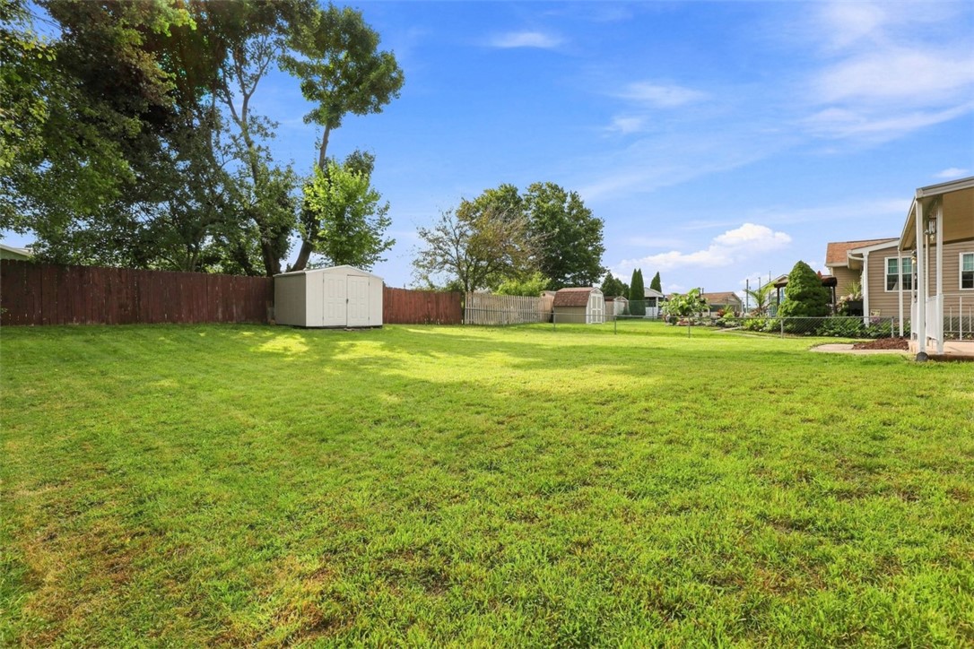 553 Meadowvale Dr