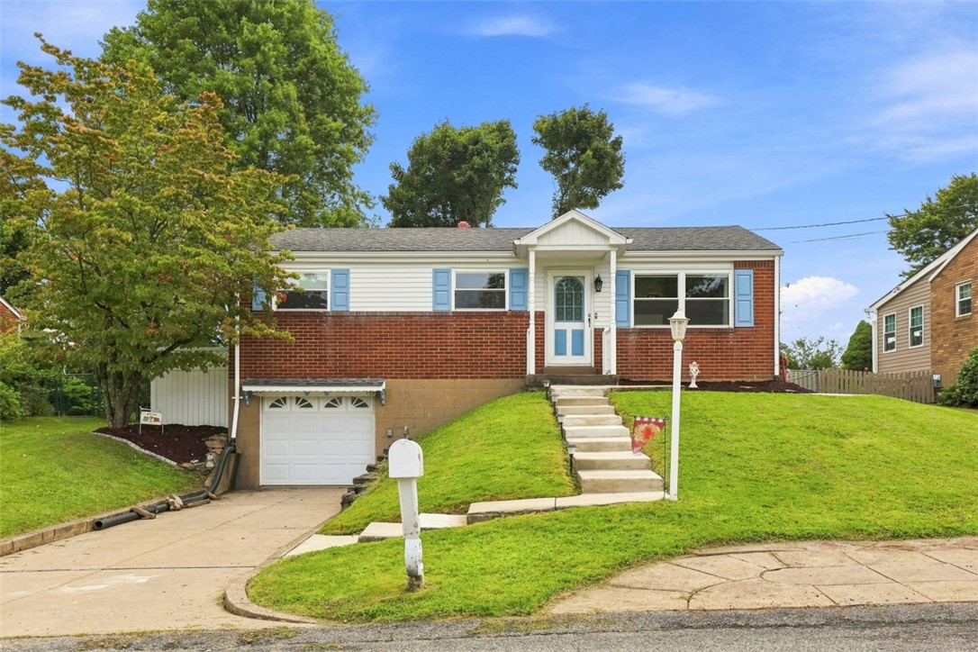 553 Meadowvale Dr