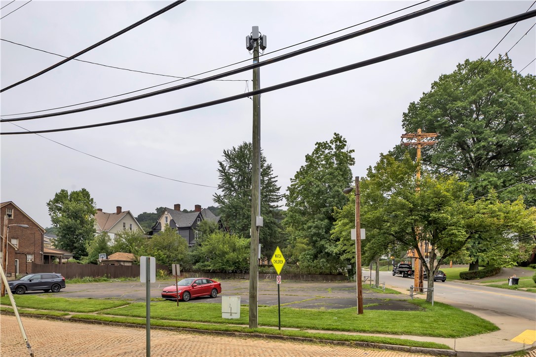 1 Oregon Avenue