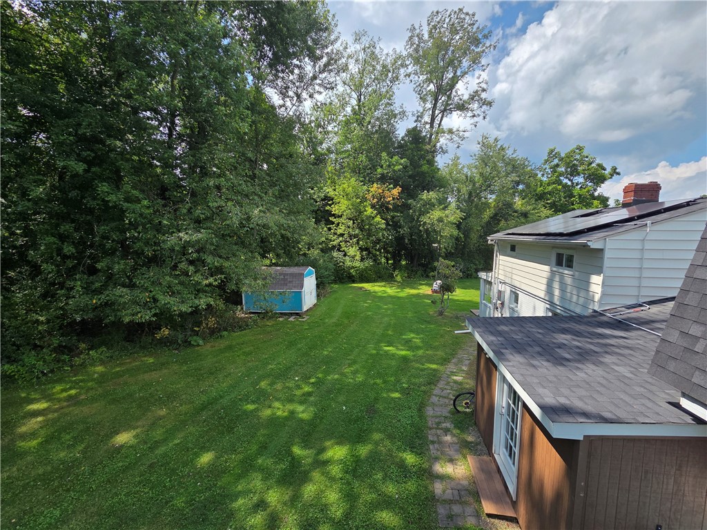 7586 Hurlbert Road