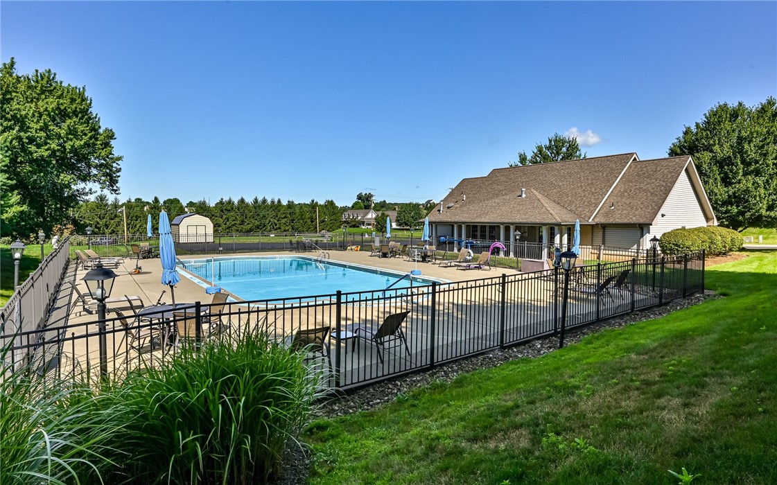101 Walker Ln