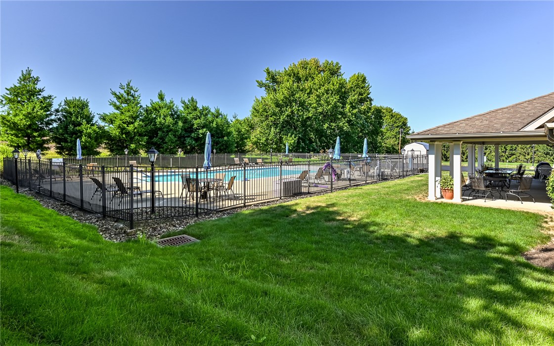 101 Walker Ln