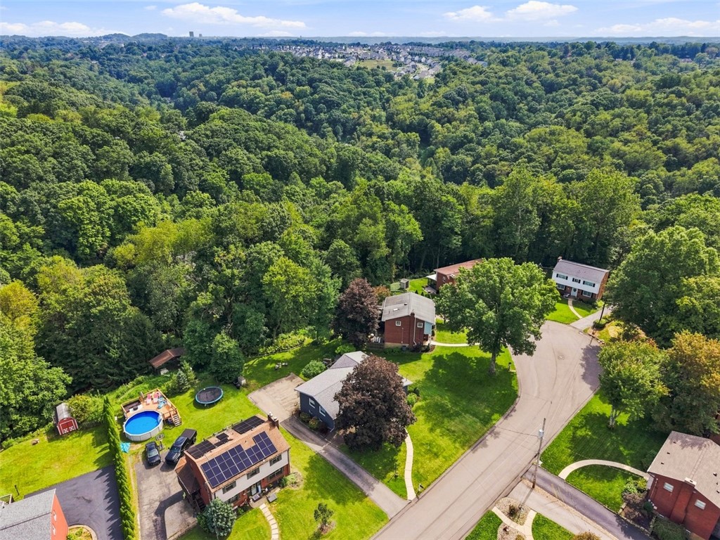 323 Tadmar Ave