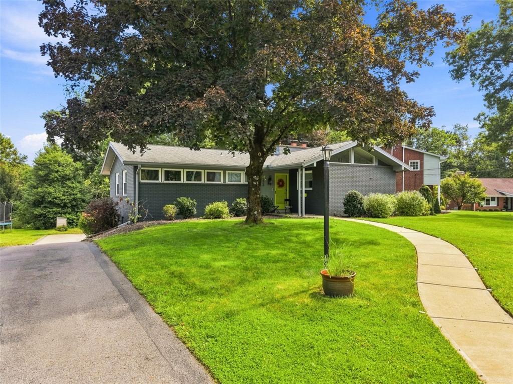 323 Tadmar Ave
