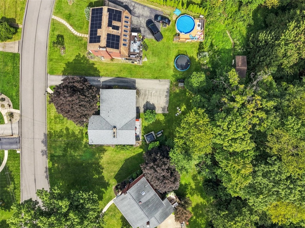 323 Tadmar Ave