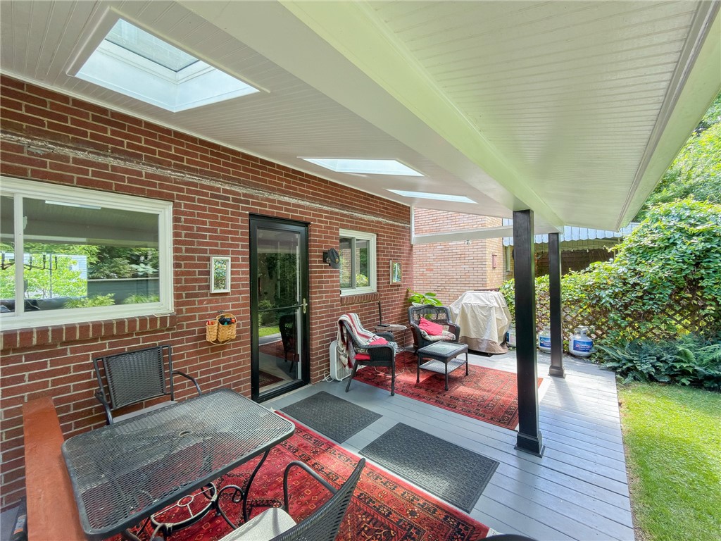 538 MARIE AVE.