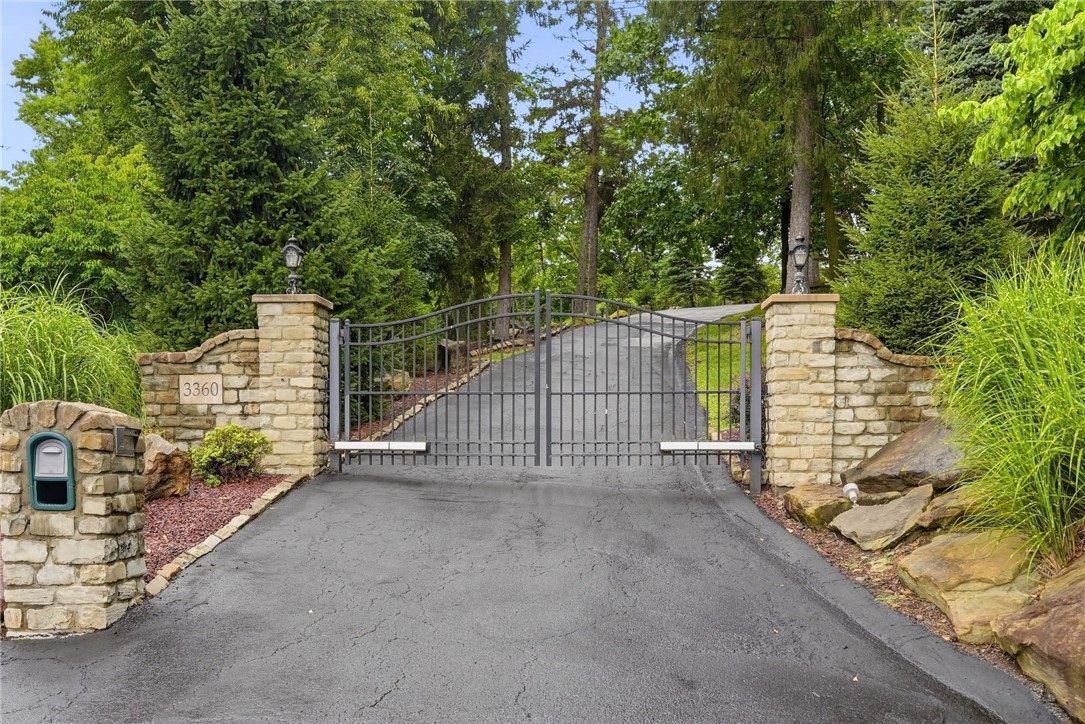 3360 Evergreen Road