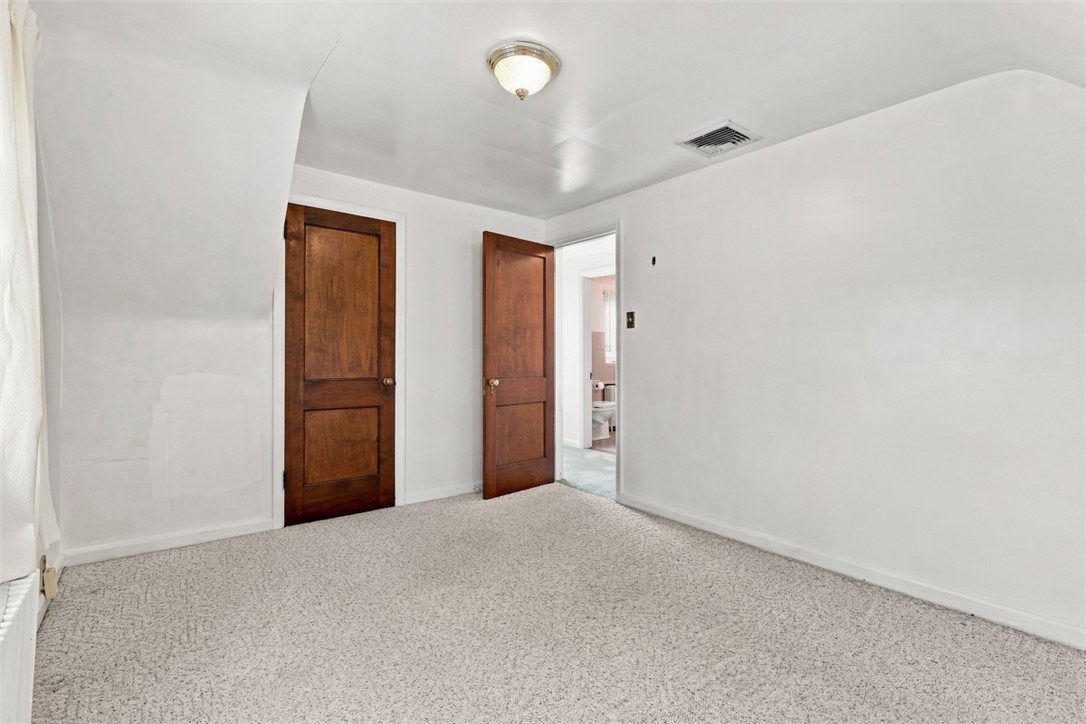 320 Mcintyre Road