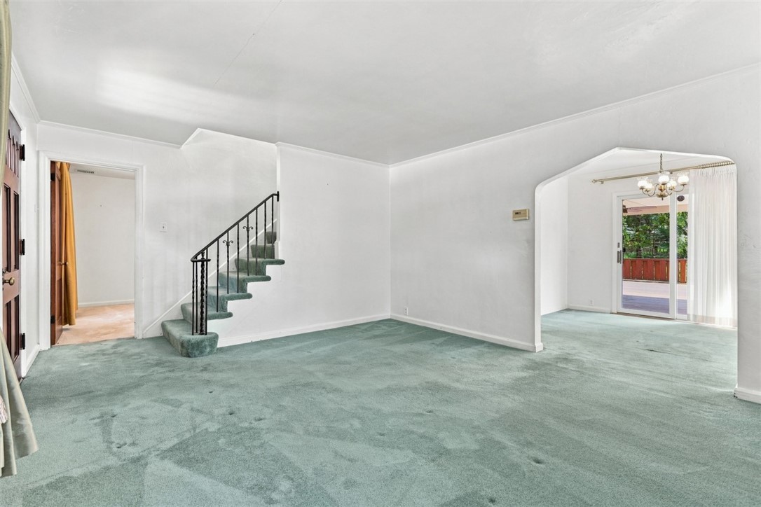 320 Mcintyre Road