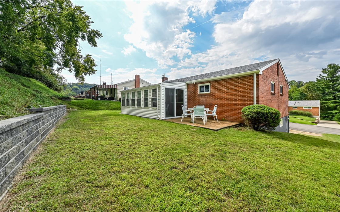 143 Connie Dr
