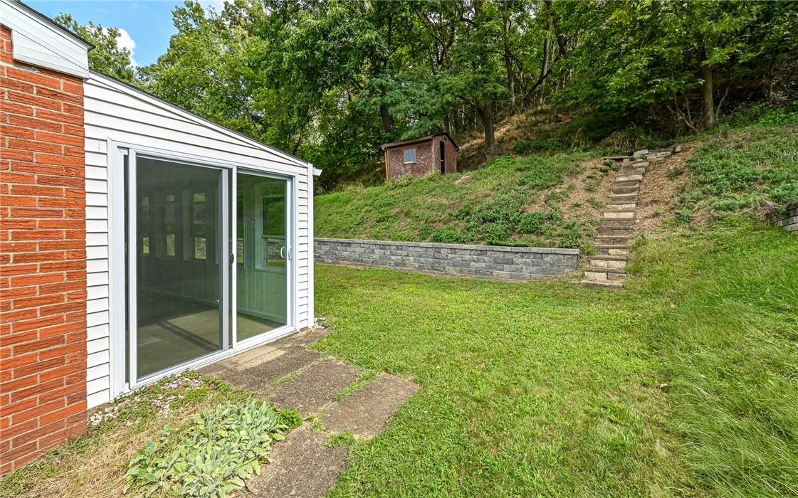 143 Connie Dr