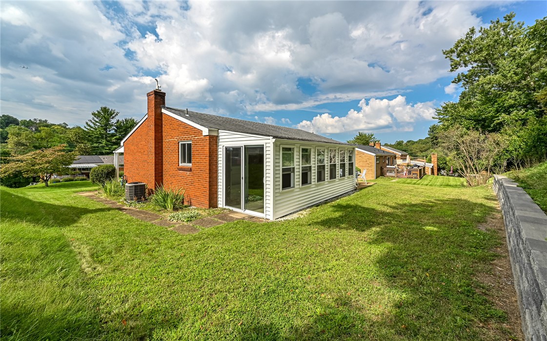 143 Connie Dr