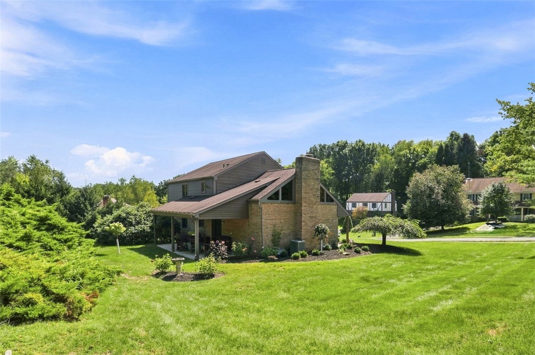 6103 Berkshire Ct