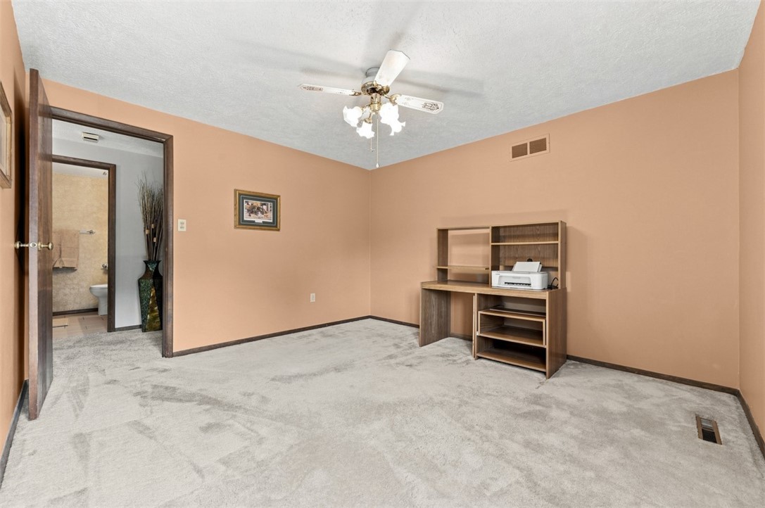 6103 Berkshire Ct