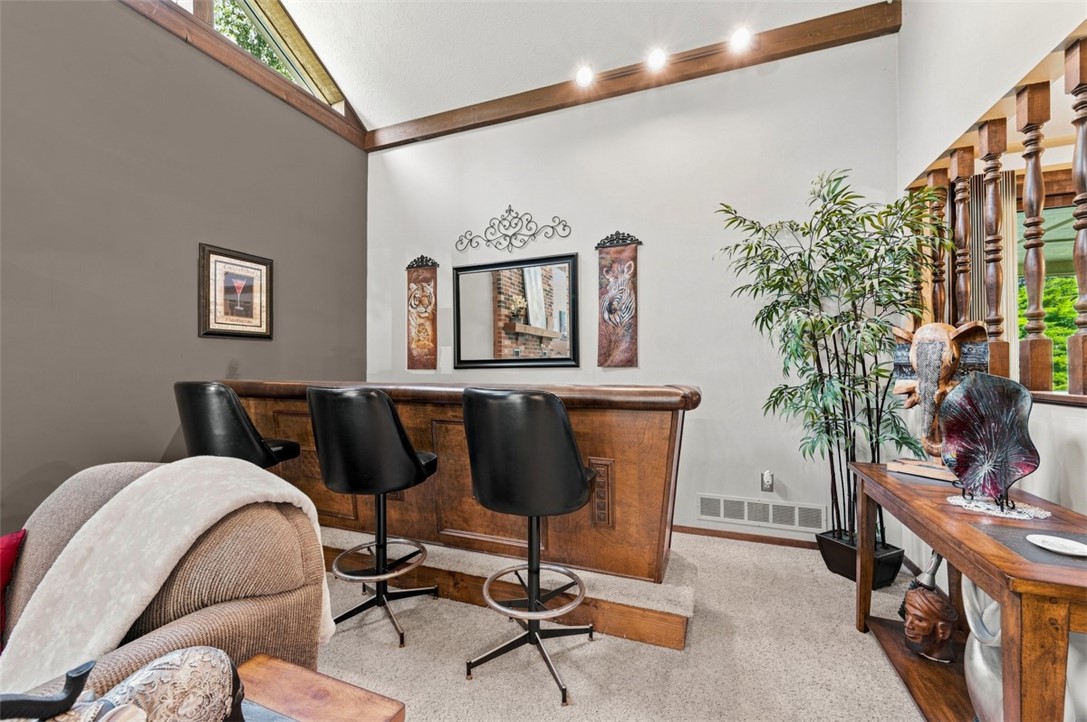 6103 Berkshire Ct