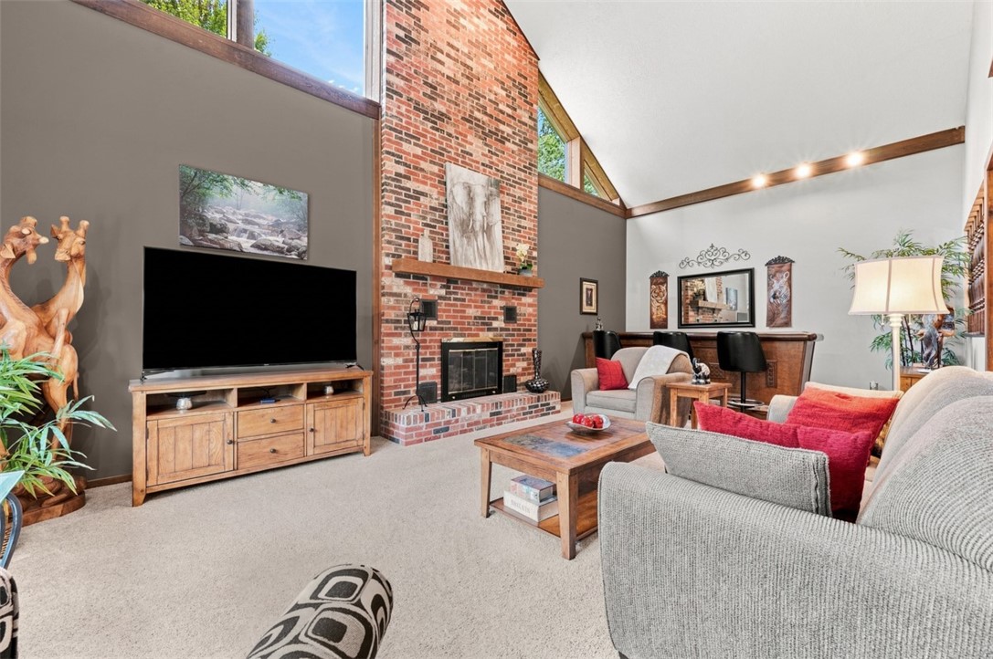 6103 Berkshire Ct