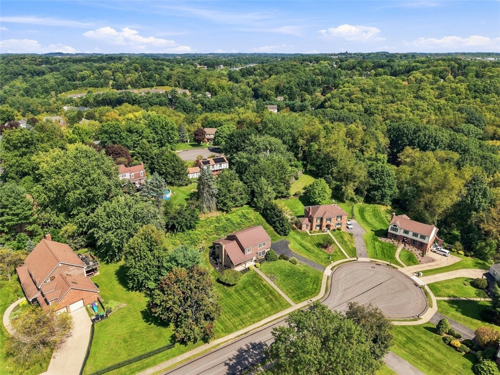 6103 Berkshire Ct