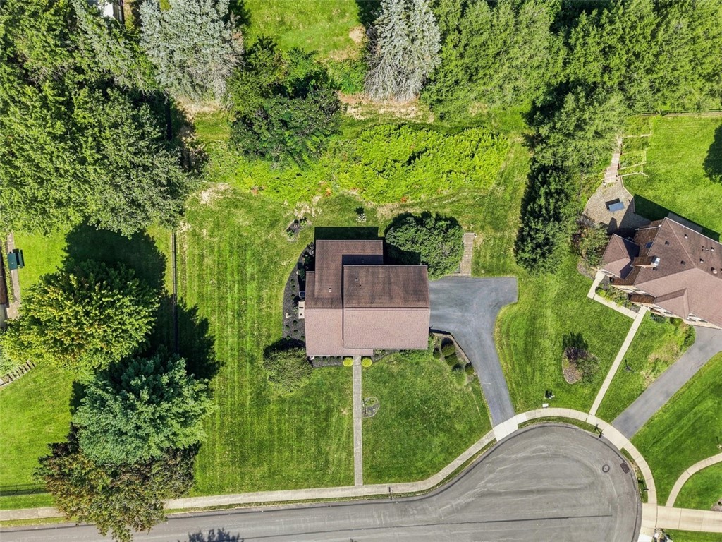 6103 Berkshire Ct