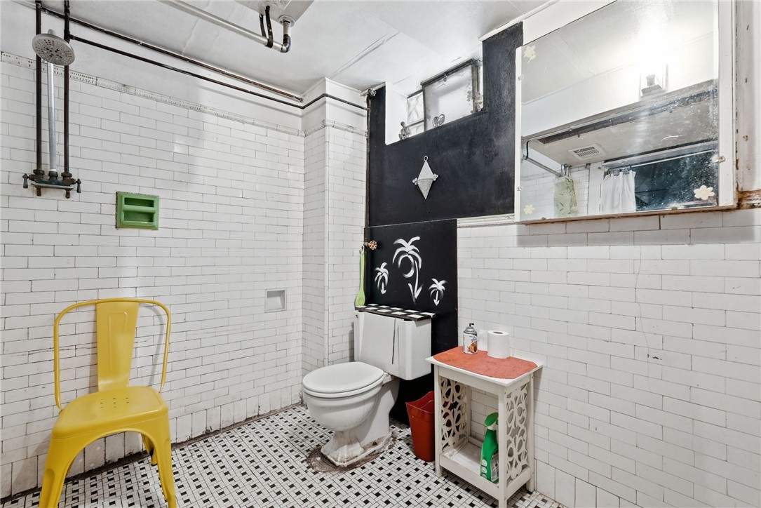 222 39th Street