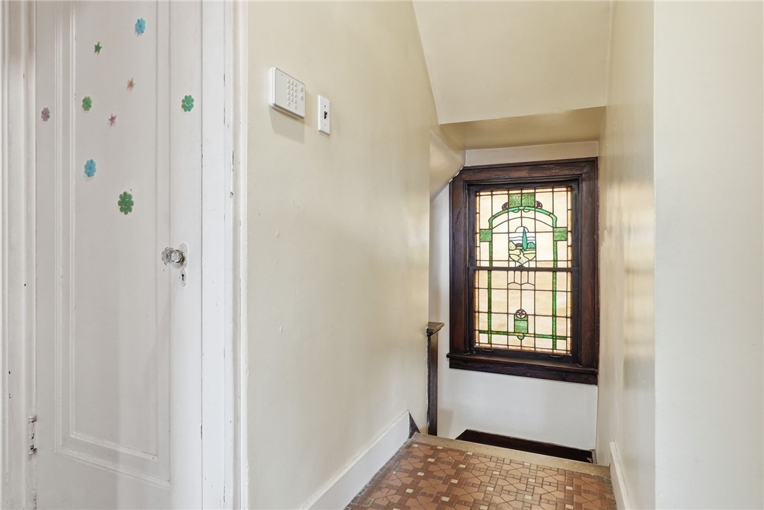 222 39th Street