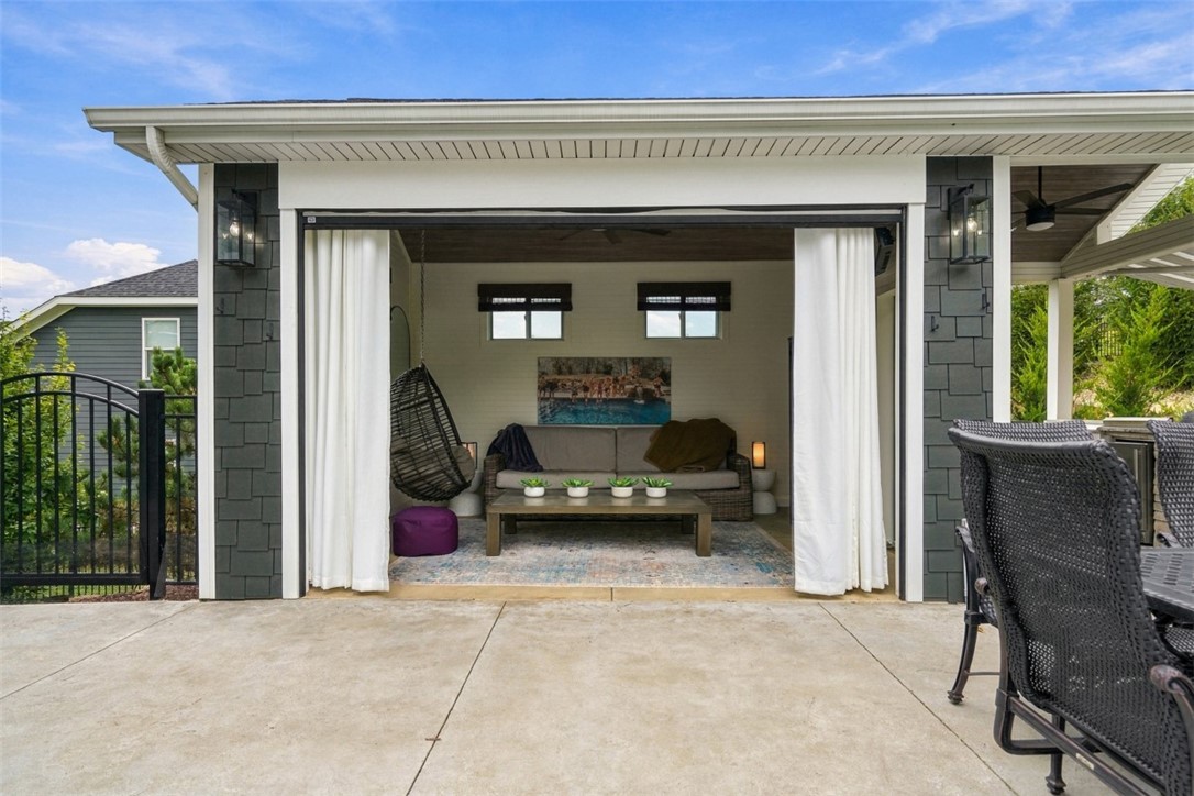 505 Harvest View Dr