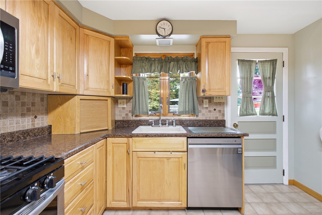 4103 Bakerstown Culmerville Road