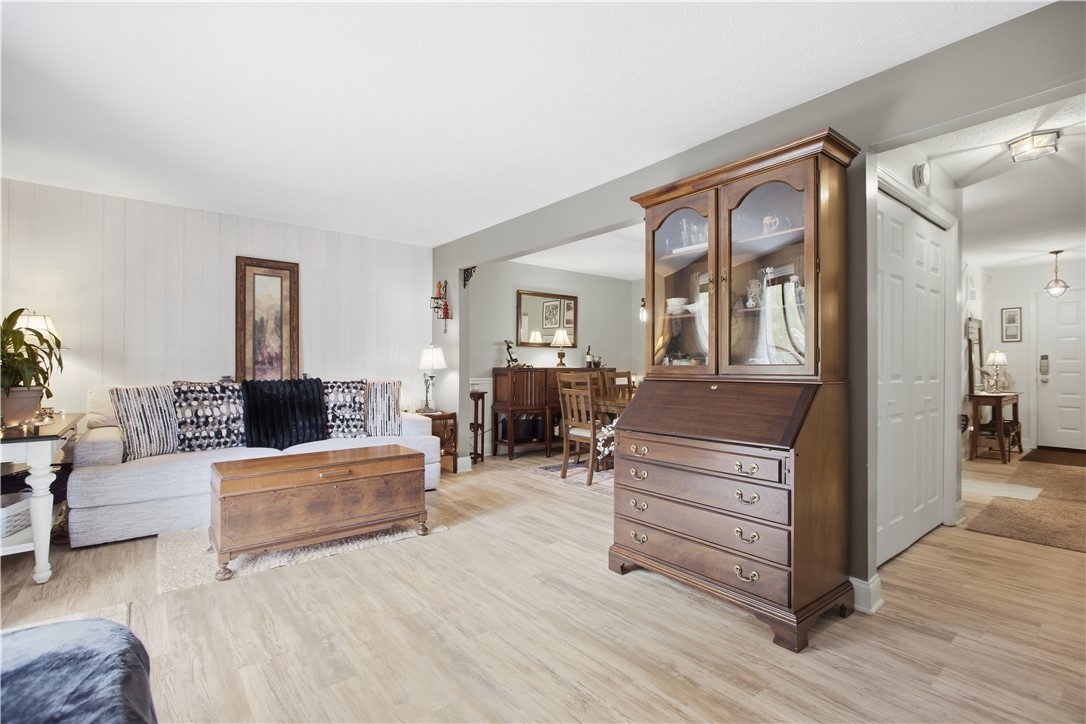 302 Olde Ingomar Ct
