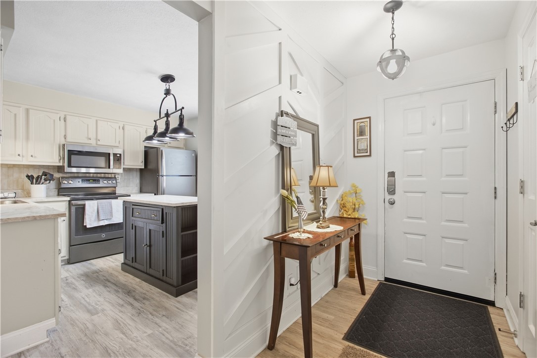 302 Olde Ingomar Ct
