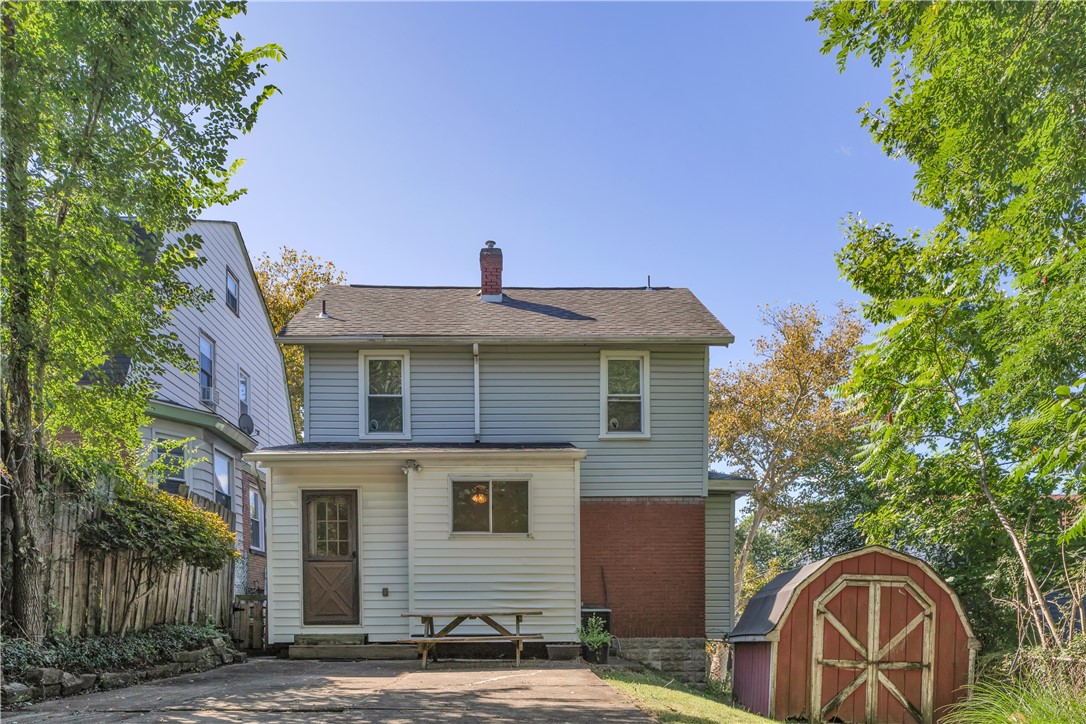 1112 Pemberton St