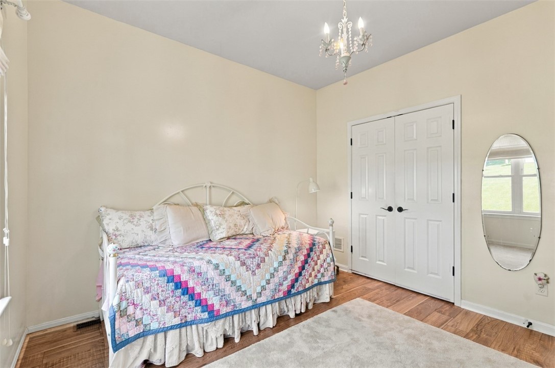 333 Fort Cherry Rd