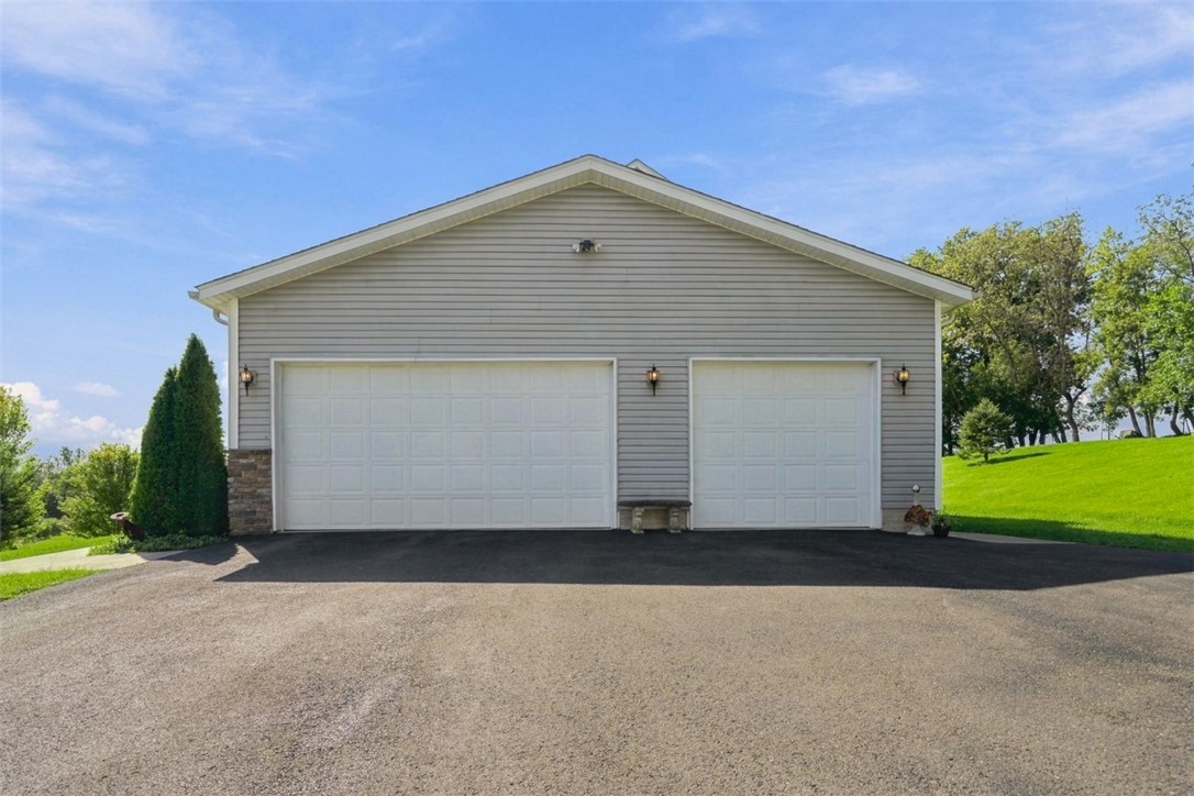 333 Fort Cherry Rd