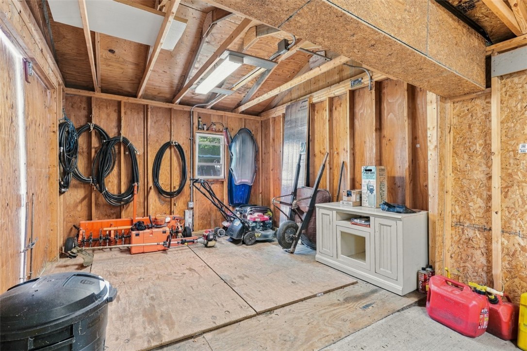 333 Fort Cherry Rd