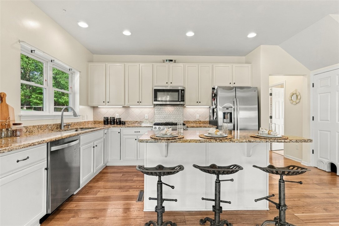 333 Fort Cherry Rd