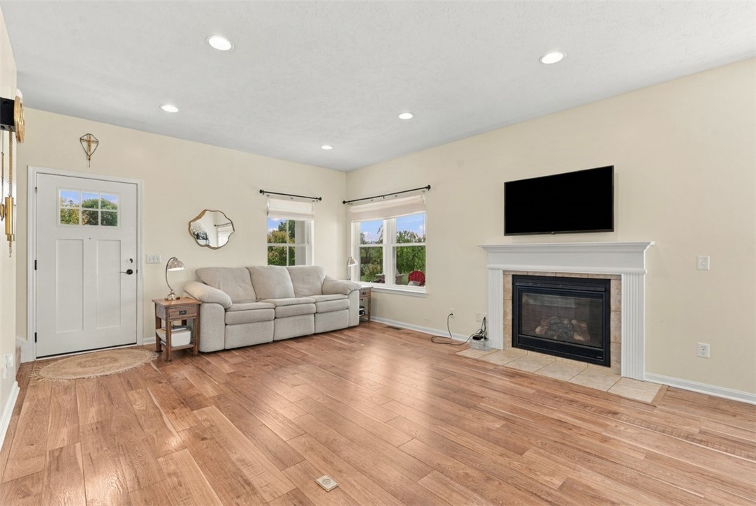 333 Fort Cherry Rd
