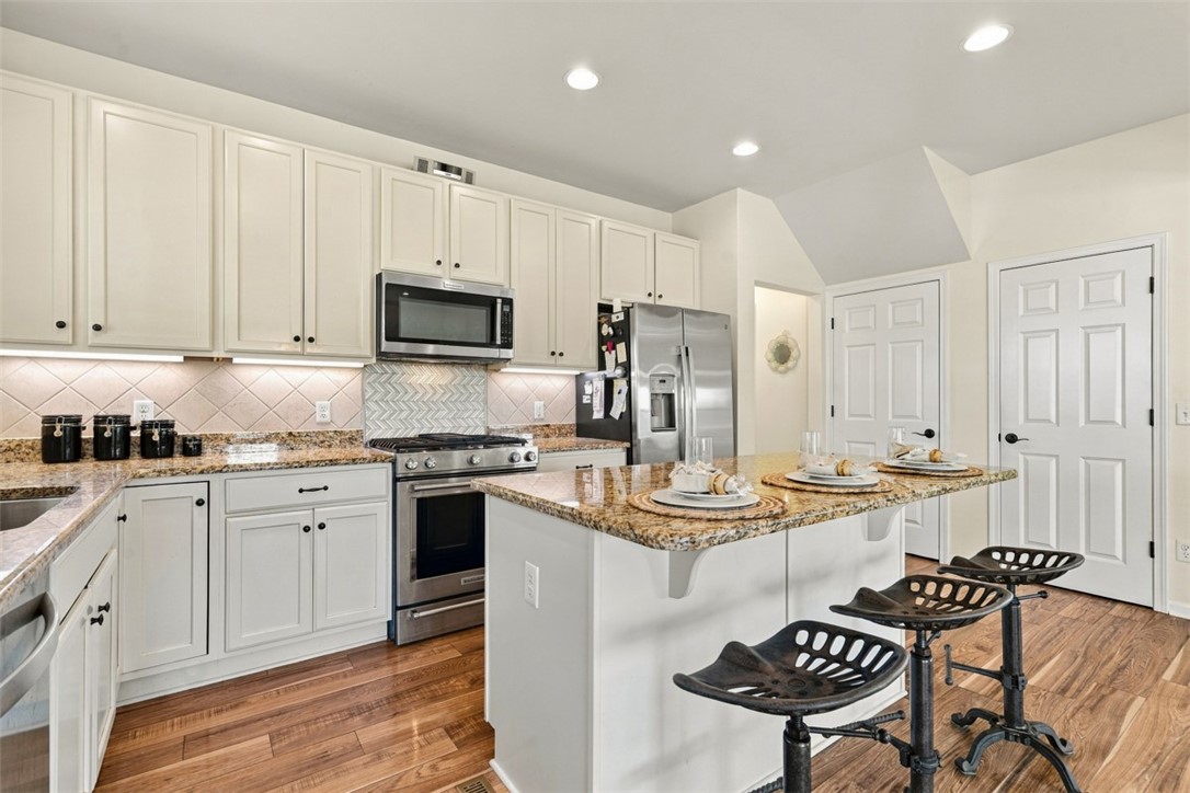 333 Fort Cherry Rd