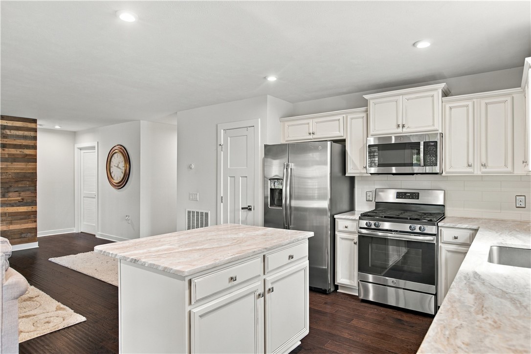 305 Brandi Lynn Ln