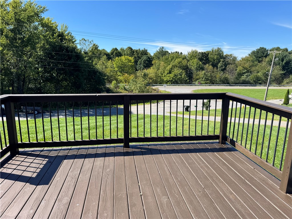 1858 Shenango Rd