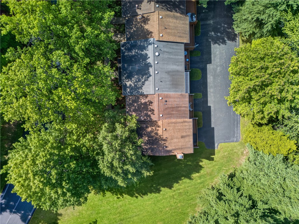 609 Westchester Dr