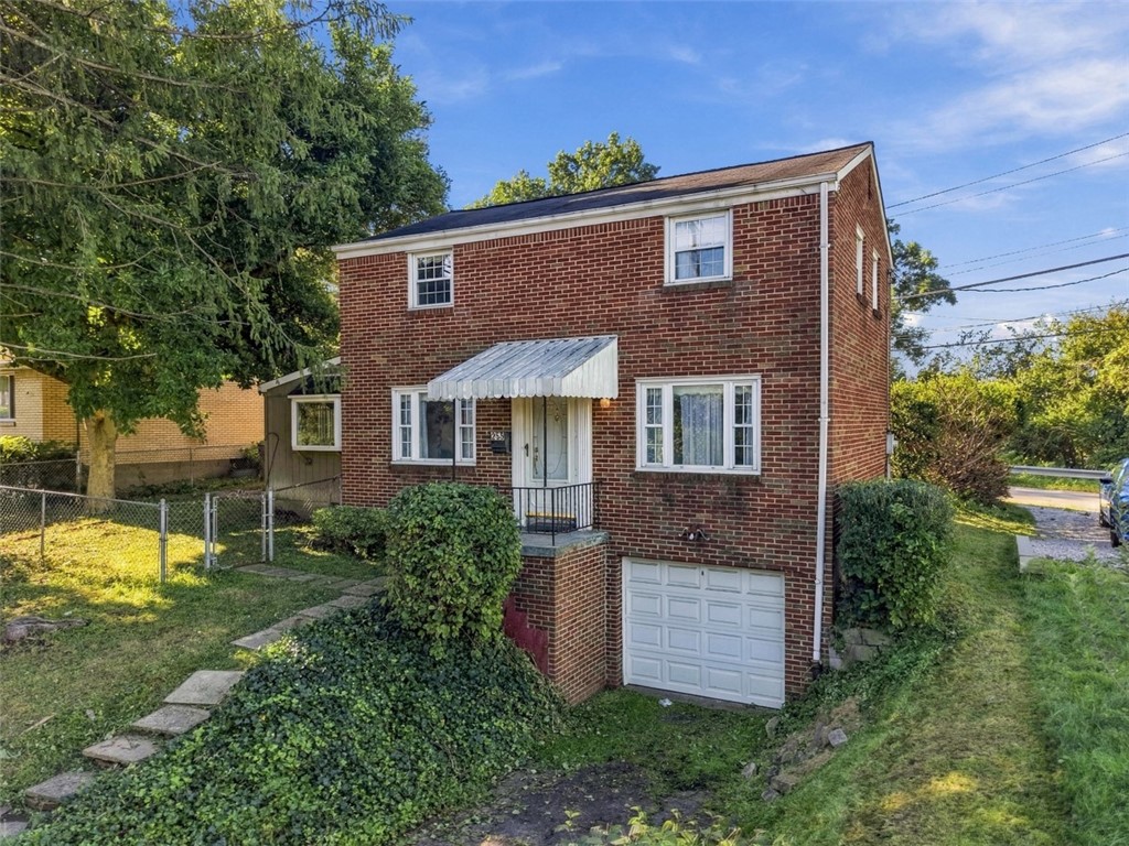 255 W Steuben St